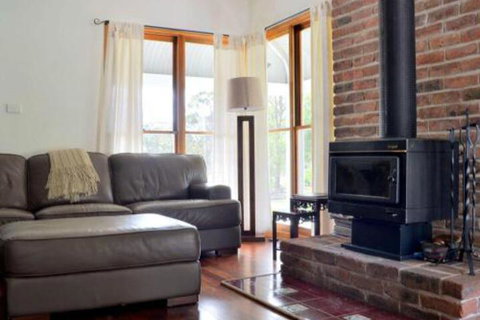 La Sila Homestead On Marrowbone Cutest Cottage In The Hunter With Killer Views - Lightning Ridge Tourism 6