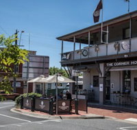 Corner Hotel Alexandra - Lightning Ridge Tourism