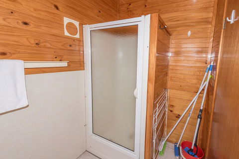 Acacia Cottage - Lightning Ridge Tourism 7