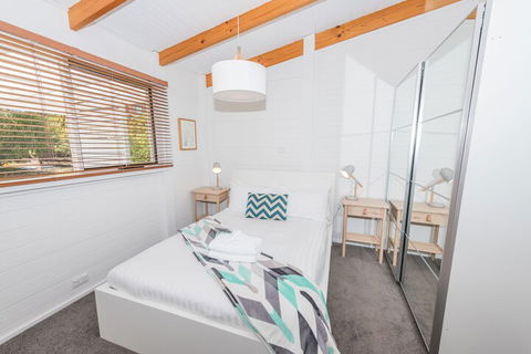 Acacia Cottage - Lightning Ridge Tourism 5