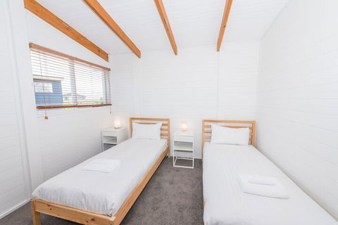 Acacia Cottage - Lightning Ridge Tourism 6