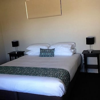Emu Flat SA Lightning Ridge Tourism