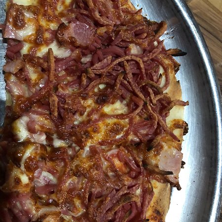 La Porchetta - Lightning Ridge Tourism 0