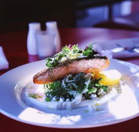 Springfields on Deakin Restaurant - Lightning Ridge Tourism