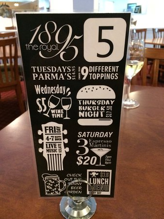 1895 The Royal - Lightning Ridge Tourism 0