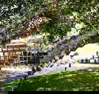 Cardinia Park Hotel - Lightning Ridge Tourism