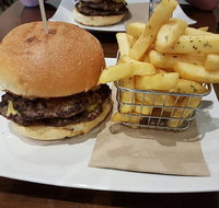 House of Burgers - Lightning Ridge Tourism