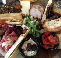 The Berwick Deli - Lightning Ridge Tourism