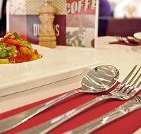 Diggers - Lightning Ridge Tourism