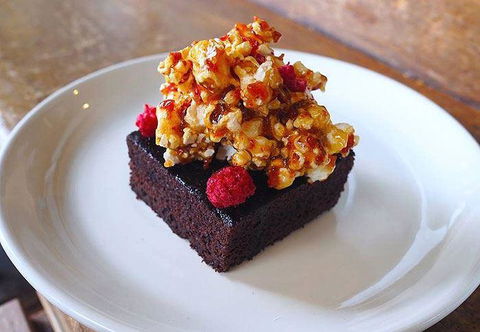 Black Star Pastry Rosebery - Lightning Ridge Tourism 1