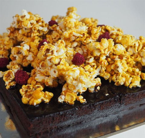 Black Star Pastry Rosebery - Lightning Ridge Tourism 3