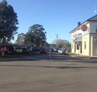 Longwarry Hotel - Lightning Ridge Tourism