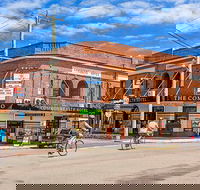 Commonwealth Hotel Newcastle - Lightning Ridge Tourism