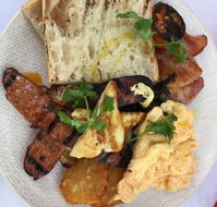 Frankie's Food Factory - Lightning Ridge Tourism