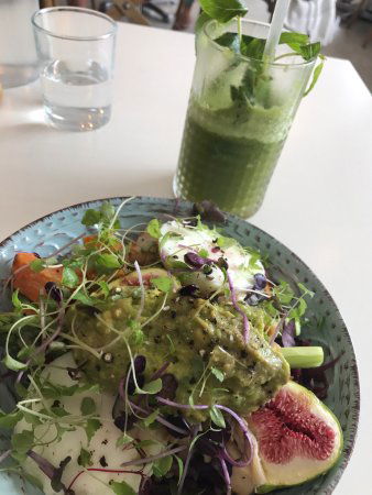 Vitalo - Lightning Ridge Tourism 0