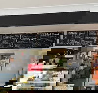 Pelican Cafe Takeaway - Lightning Ridge Tourism