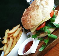 Snapperman Beach Cafe - Lightning Ridge Tourism