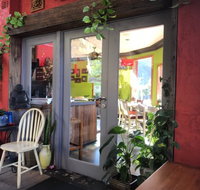 Sit O'clock - Lightning Ridge Tourism