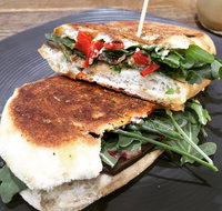 Yellow Brick Cafe - Lightning Ridge Tourism