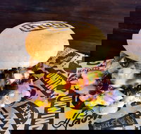 Burger hub - Lightning Ridge Tourism