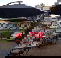Happy Grillmores - Lightning Ridge Tourism