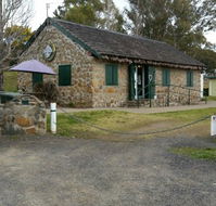 Crofters Cottage Cafe - Lightning Ridge Tourism