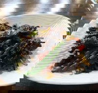 Doncaster Bistro - Lightning Ridge Tourism