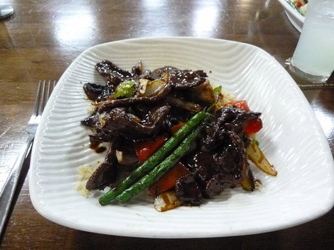 Doncaster Bistro - Lightning Ridge Tourism 0