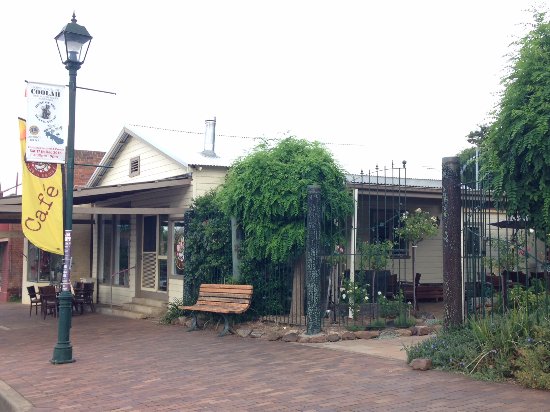Coolah NSW Lightning Ridge Tourism