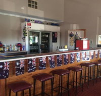 Ivanhoe hotel motel - Lightning Ridge Tourism