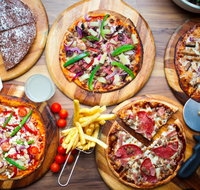 Gather and Feast - Lightning Ridge Tourism