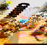 Newmarket Tavern International Sports Bar - Lightning Ridge Tourism