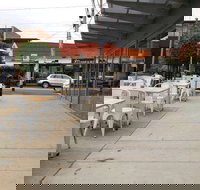 Arboretum Kitchen  Pantry - Lightning Ridge Tourism