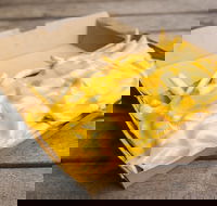 California Burgers - Lightning Ridge Tourism