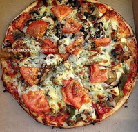 Jack's Pizza  Pasta - Lightning Ridge Tourism