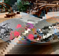 Little Flock - Lightning Ridge Tourism