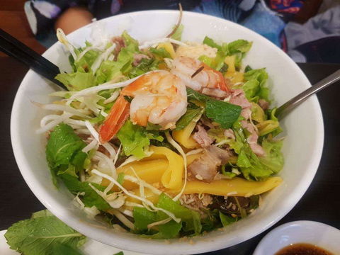 Pho Viet - Lightning Ridge Tourism 0