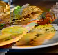 The Greedy Goat - Lightning Ridge Tourism