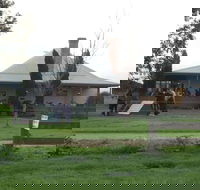 Caldermeade Farm Cafe - Lightning Ridge Tourism