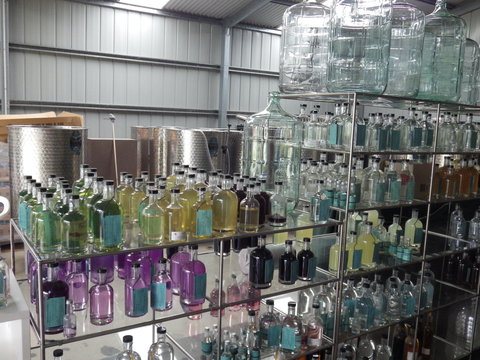 Glen Gowrie Distillery - Lightning Ridge Tourism 1