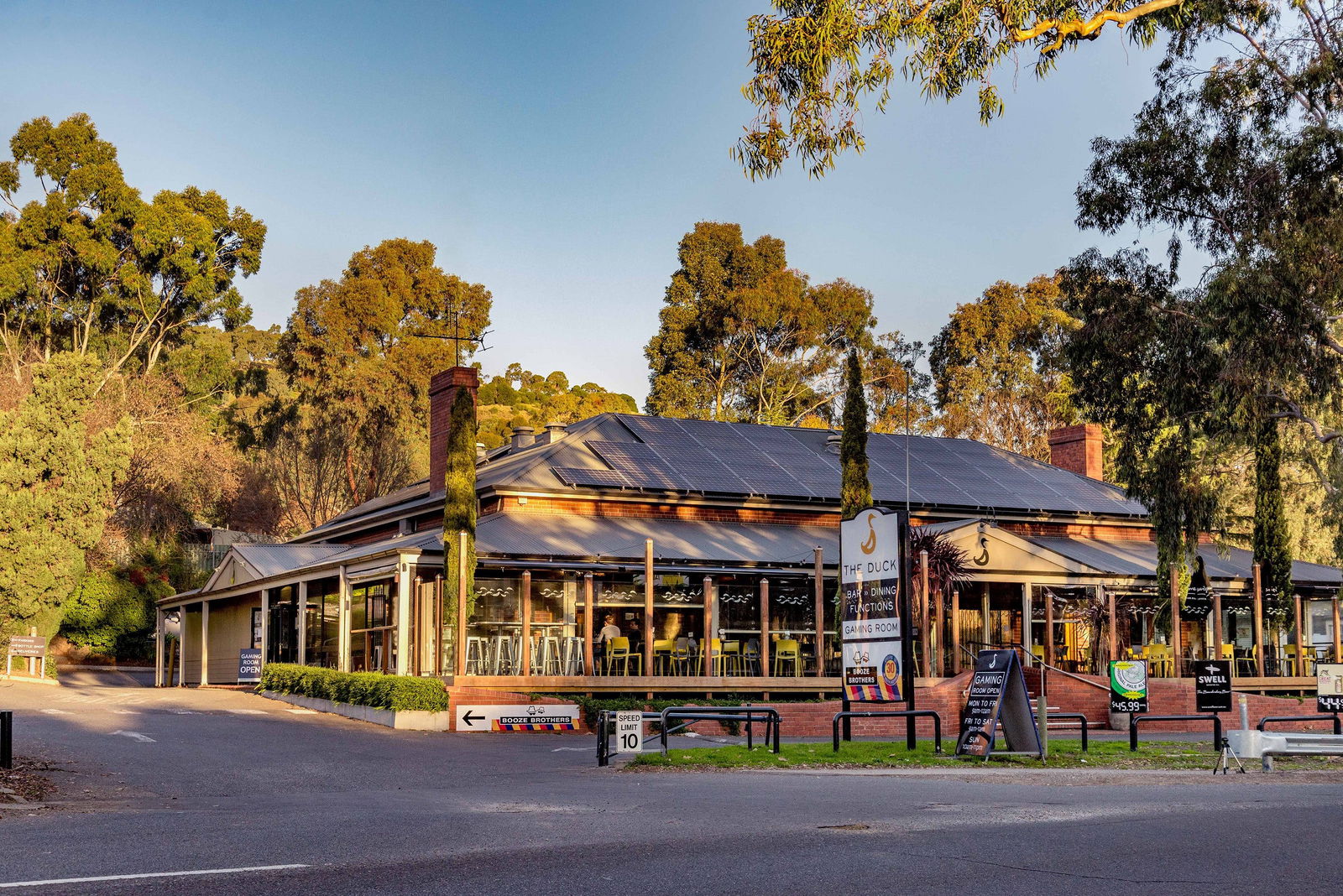  Lightning Ridge Tourism