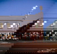 The Grand Richmond - Lightning Ridge Tourism