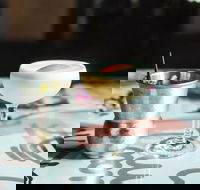 Hot Plate Bakery  Cafe - Lightning Ridge Tourism