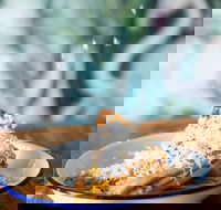 Queen Vee's - Lightning Ridge Tourism