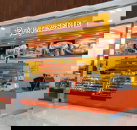 Ray's Patisserie - Ipswich - Lightning Ridge Tourism