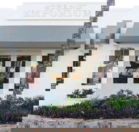 Strand Emporium - Lightning Ridge Tourism