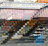 Nguyen Hot Bread - Lightning Ridge Tourism