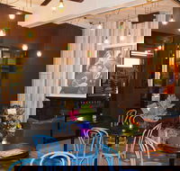 Endless Summer Cafe - Lightning Ridge Tourism