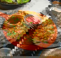 Restaurant Gangnam - Karawara - Lightning Ridge Tourism