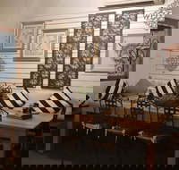 DJ's on Neill Cafe - Lightning Ridge Tourism